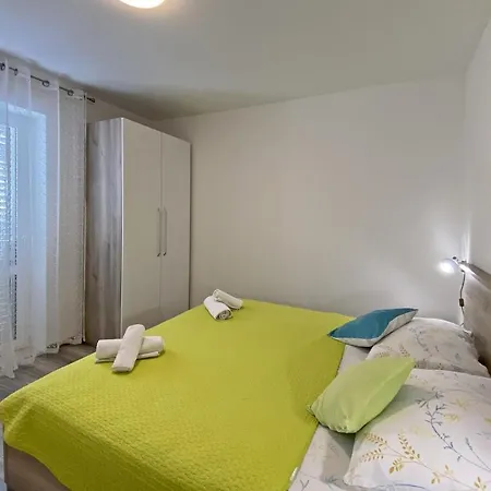Aurelia Guest house 3*